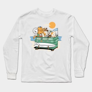 Cat Traveler Long Sleeve T-Shirt